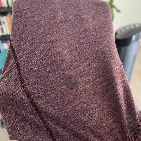 lululemon womens top - Picture 4 of 4